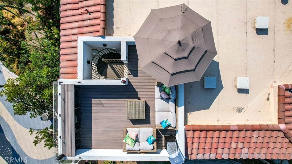 https://media.crmls.org/medias/117060b8-237b-46d3-a309-4eab4c474e78.jpg?preset=X-Large