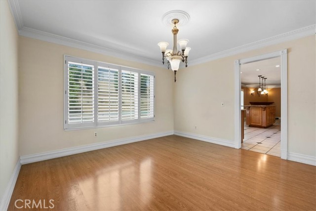 10586 Ring Ave, Rancho Cucamonga CA: https://media.crmls.org/medias/1170c79b-2378-4139-b081-837c283e9693.jpg