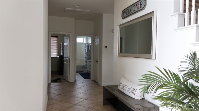Detail Gallery Image 16 of 50 For 1732 Gamble Ln, Escondido,  CA 92029 - 4 Beds | 3 Baths