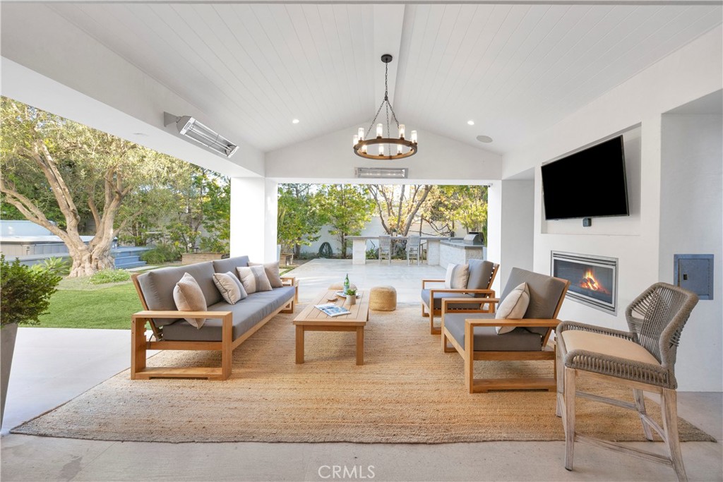 MLS #OC25265999 image #51