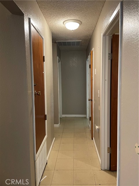 13499 Amigo Avenue, Parlier CA: https://media.crmls.org/medias/11714701-45dc-4b10-9121-902cb82bff4d.jpg