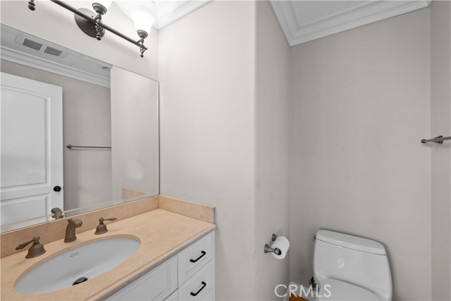 Detail Gallery Image 64 of 75 For 221 Rivo Alto Canal, Long Beach,  CA 90803 - 4 Beds | 5 Baths