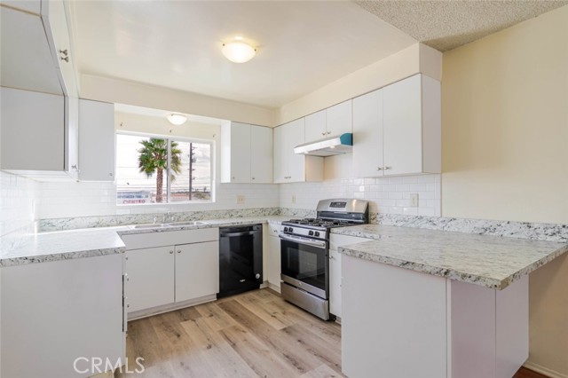 Front Image Thumbnail for CRGD25265579