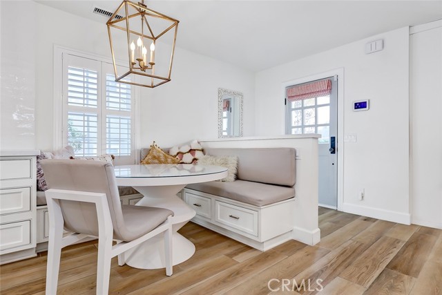 861 12th Court, Manhattan Beach, California 90266, 3 Bedrooms Bedrooms, ,2 BathroomsBathrooms,Residential,Sold,12th,SB21259266