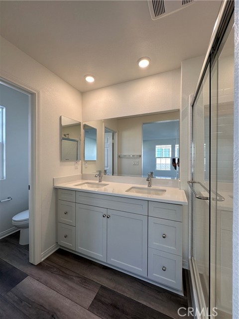 Detail Gallery Image 15 of 16 For 3975 E Carmel Privado, Ontario,  CA 91761 - 3 Beds | 2/1 Baths