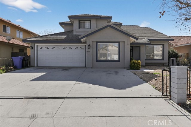 Detail Gallery Image 6 of 27 For 13281 Luna, Victorville,  CA 92392 - 5 Beds | 3 Baths