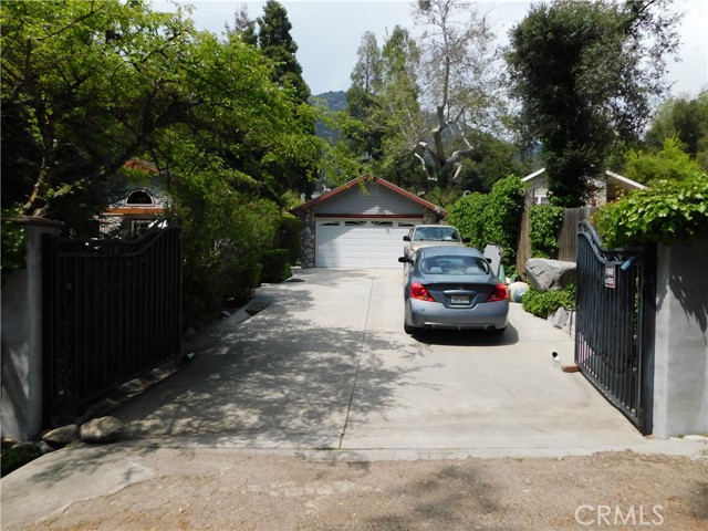 36976 SYCAMORE Drive, Mountain Home Village CA: https://media.crmls.org/medias/117507fd-9b89-4d41-bca8-86bd8c464107.jpg