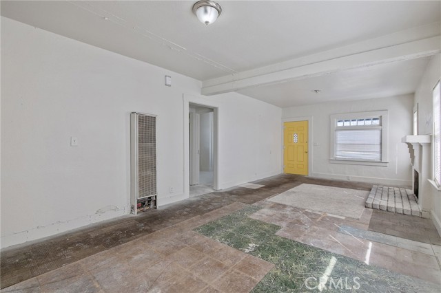 Detail Gallery Image 9 of 38 For 1247 N Ferger Ave, Fresno,  CA 93728 - 2 Beds | 1 Baths