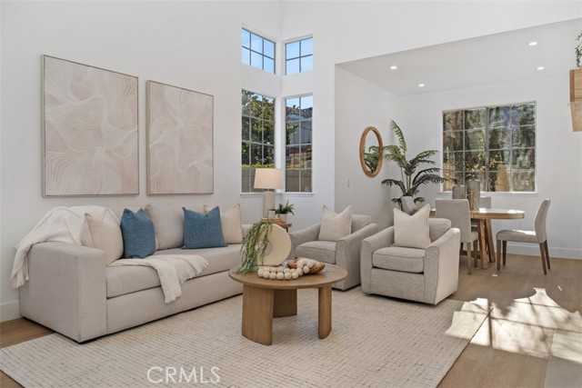 32 Comiso, Irvine CA: https://media.crmls.org/medias/1178cf8d-e7cf-4ddb-a870-a702d8d85533.jpg