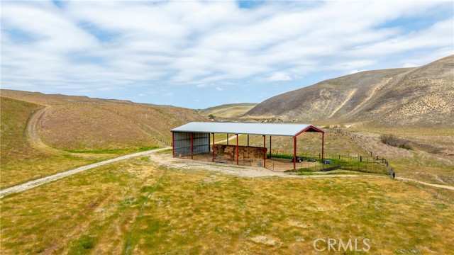 Detail Gallery Image 35 of 44 For 8050 Bitterwater Road, Shandon,  CA 93461 - 3 Beds | 1 Baths
