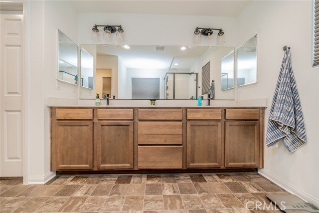Detail Gallery Image 29 of 53 For 32813 Oakland, Winchester,  CA 92596 - 5 Beds | 4 Baths