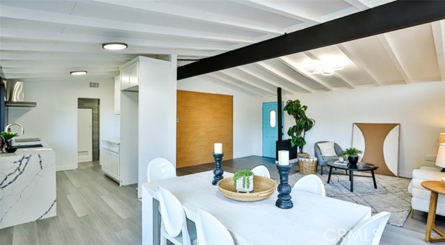 Detail Gallery Image 6 of 37 For 2540 W Picadilly Way, Anaheim,  CA 92801 - 3 Beds | 1/1 Baths