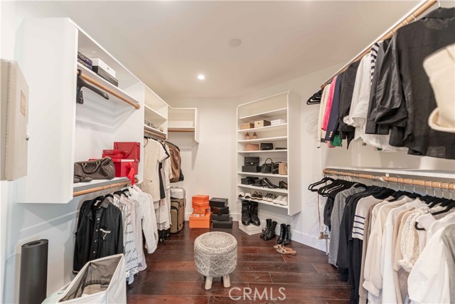 3514 Three Springs Drive, Westlake Village CA: https://media.crmls.org/medias/117a58b8-40e6-4da9-9e73-359ed0b84630.jpg