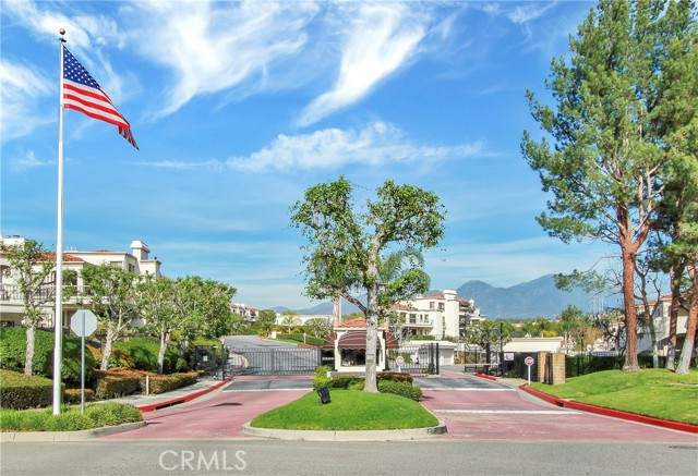 22602 Galilea, Mission Viejo CA: https://media.crmls.org/medias/117ada6d-8beb-4534-98b9-c1f1ab0407bc.jpg
