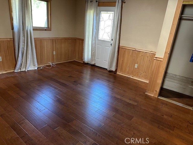 https://media.crmls.org/medias/117aeb09-0d72-44f9-b423-a498b7c5b534.jpg?preset=X-Large