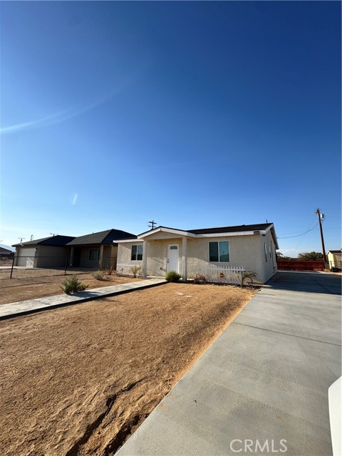 7433 JIMSON Avenue, California City CA: https://media.crmls.org/medias/117b9971-ab92-4d1f-b9a9-ecf525ac87d7.jpg