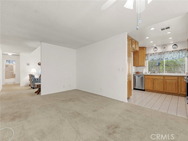 Detail Gallery Image 20 of 37 For 26953 Cuatro Milpas St, Valencia,  CA 91354 - 3 Beds | 2 Baths