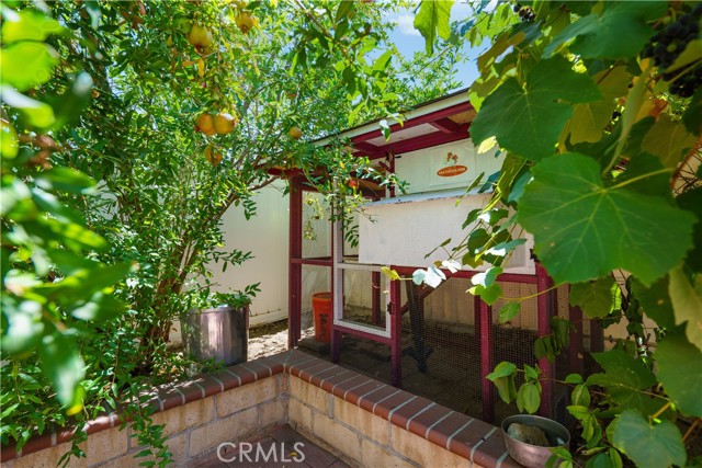 Detail Gallery Image 26 of 31 For 22018 Craggy View St, Chatsworth,  CA 91311 - 3 Beds | 3 Baths