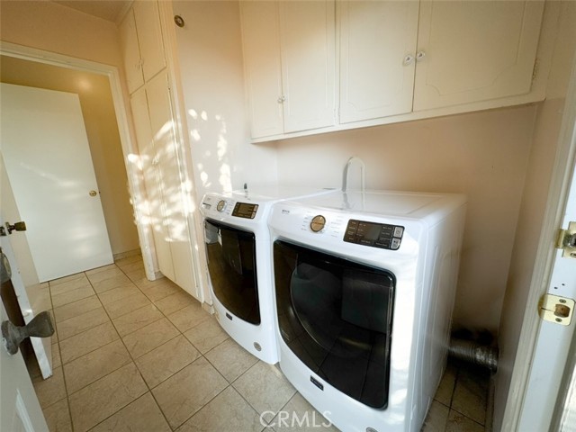 Detail Gallery Image 14 of 45 For 2651 Sleepy Hollow Pl, Glendale,  CA 91206 - 3 Beds | 2 Baths