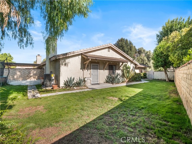 Detail Gallery Image 15 of 24 For 25995 Pueblo Dr, Valencia,  CA 91355 - 3 Beds | 2 Baths