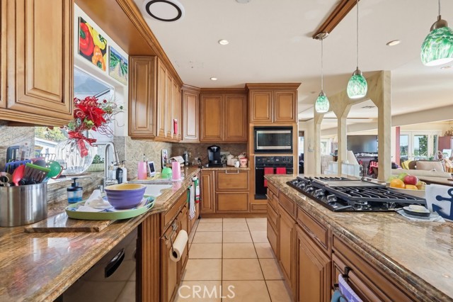 Detail Gallery Image 29 of 75 For 2275 W 25th #114,  San Pedro,  CA 90732 - 3 Beds | 2 Baths