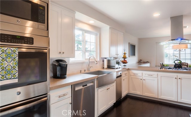 5819 Sunmist Drive, Rancho Palos Verdes, California 90275, 4 Bedrooms Bedrooms, ,2 BathroomsBathrooms,Residential,Sold,Sunmist,SB17033807