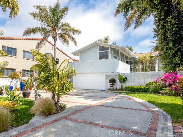 712 Yarmouth Road, Palos Verdes Estates, California 90274, 3 Bedrooms Bedrooms, ,2 BathroomsBathrooms,Residential,Sold,Yarmouth,SB21096002