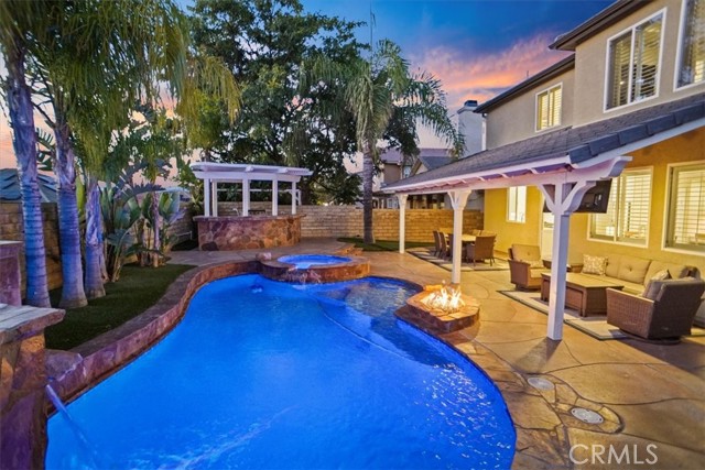 Detail Gallery Image 31 of 43 For 28211 Lorita Ln, Saugus,  CA 91350 - 5 Beds | 2/1 Baths