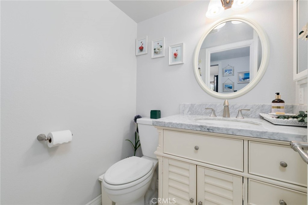 https://media.crmls.org/medias/1180a903-9100-4ad8-b80a-1133bbccc952.jpg?preset=X-Large