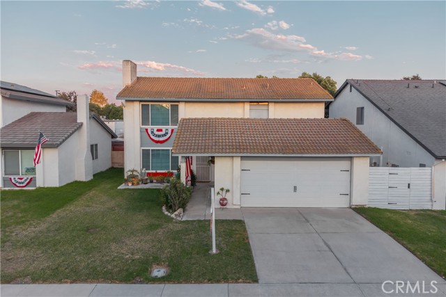 Detail Gallery Image 1 of 15 For 13563 Calico Pl, Chino,  CA 91710 - 4 Beds | 2/1 Baths