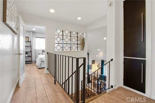 Detail Gallery Image 8 of 19 For 1107 Woodbury Dr, Harbor City,  CA 90710 - 4 Beds | 3 Baths