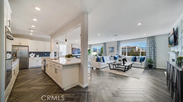 26188 Mission Road, Loma Linda CA: https://media.crmls.org/medias/11814a24-9c2f-4b53-adbf-0434ec8852fd.jpg