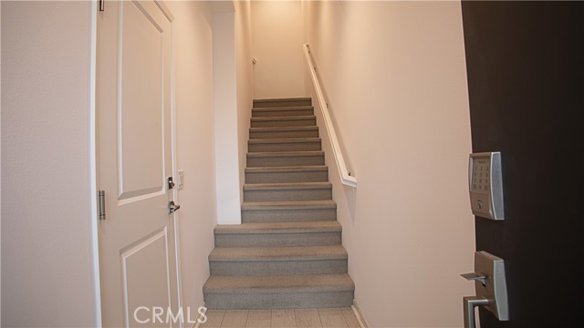 Detail Gallery Image 3 of 17 For 15941 Bravery Ave, Chino,  CA 91708 - 3 Beds | 2/1 Baths