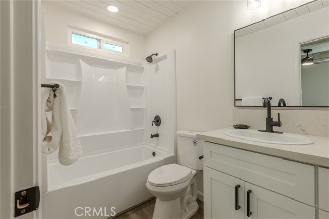 Detail Gallery Image 33 of 38 For 2036 La Jolla, Stockton,  CA 95204 - 4 Beds | 2 Baths