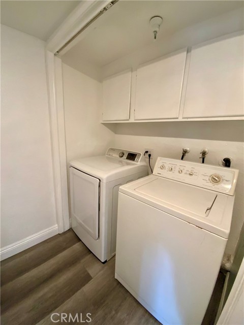 Detail Gallery Image 10 of 16 For 12141 Centralia St #111,  Lakewood,  CA 90715 - 1 Beds | 1 Baths