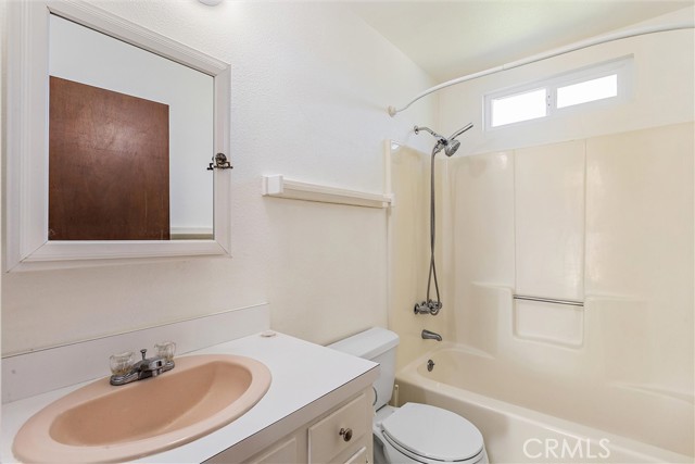 Detail Gallery Image 9 of 23 For 2568 Wilcombe, Cambria,  CA 93428 - 2 Beds | 1 Baths