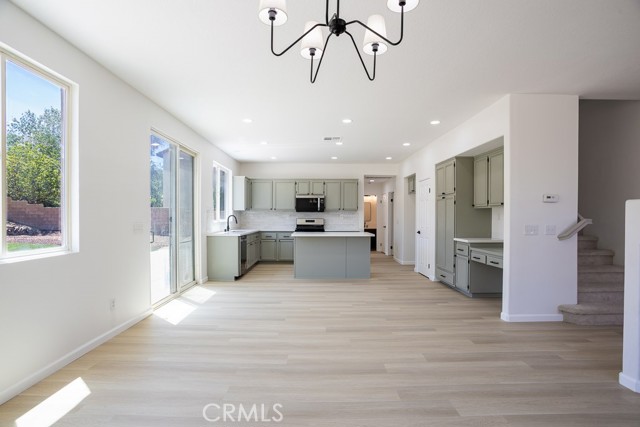 7502 Ridge View Drive, Lancaster CA: https://media.crmls.org/medias/1182e72f-8f93-4f38-9600-2660c5968ac7.jpg