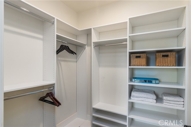 1620 Luse Tank Road, Topanga CA: https://media.crmls.org/medias/118317e6-f16e-4693-934d-8417768a61d7.jpg