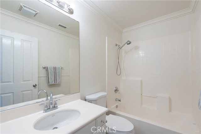23 Bower Tree, Irvine CA: https://media.crmls.org/medias/1183772c-e547-4af6-aa60-fb0a5de49247.jpg