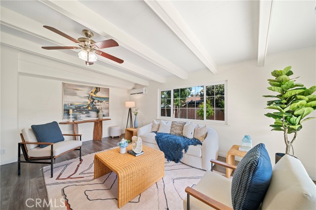 12218 Academy Way, Artesia CA: https://media.crmls.org/medias/11844e39-1731-4c75-8dfd-04d886ff6e55.jpg