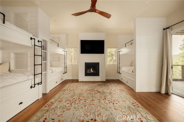 Detail Gallery Image 14 of 15 For 26910 Everest Rd, Lake Arrowhead,  CA 92352 - 6 Beds | 6 Baths