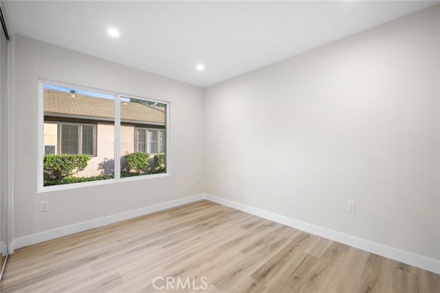 Detail Gallery Image 10 of 14 For 417 Riverdale Dr 417c,  Glendale,  CA 91204 - 1 Beds | 1 Baths