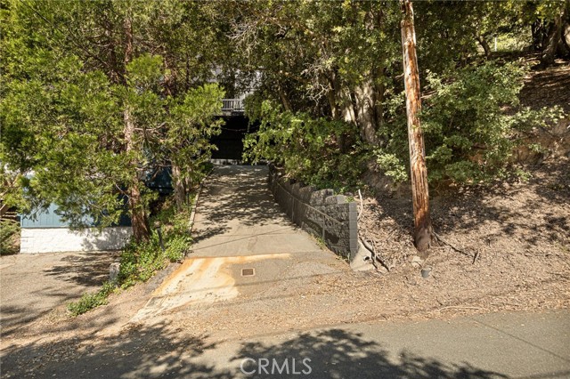 Detail Gallery Image 30 of 31 For 23594 Hillside Dr, Crestline,  CA 92325 - 1 Beds | 1/1 Baths