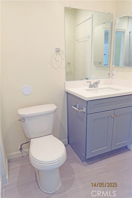 Detail Gallery Image 8 of 19 For 4904 Ithaca Ave #2,  Los Angeles,  CA 90032 - 3 Beds | 2 Baths