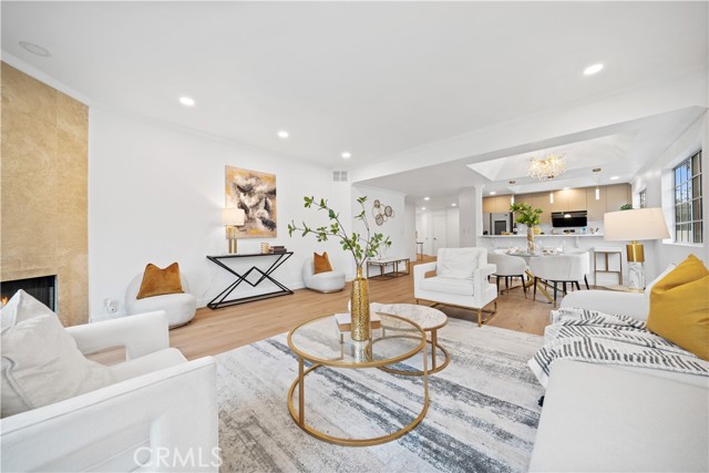 Detail Gallery Image 46 of 53 For 10475 Ashton Avenue Ave #301,  Los Angeles,  CA 90024 - 2 Beds | 3 Baths