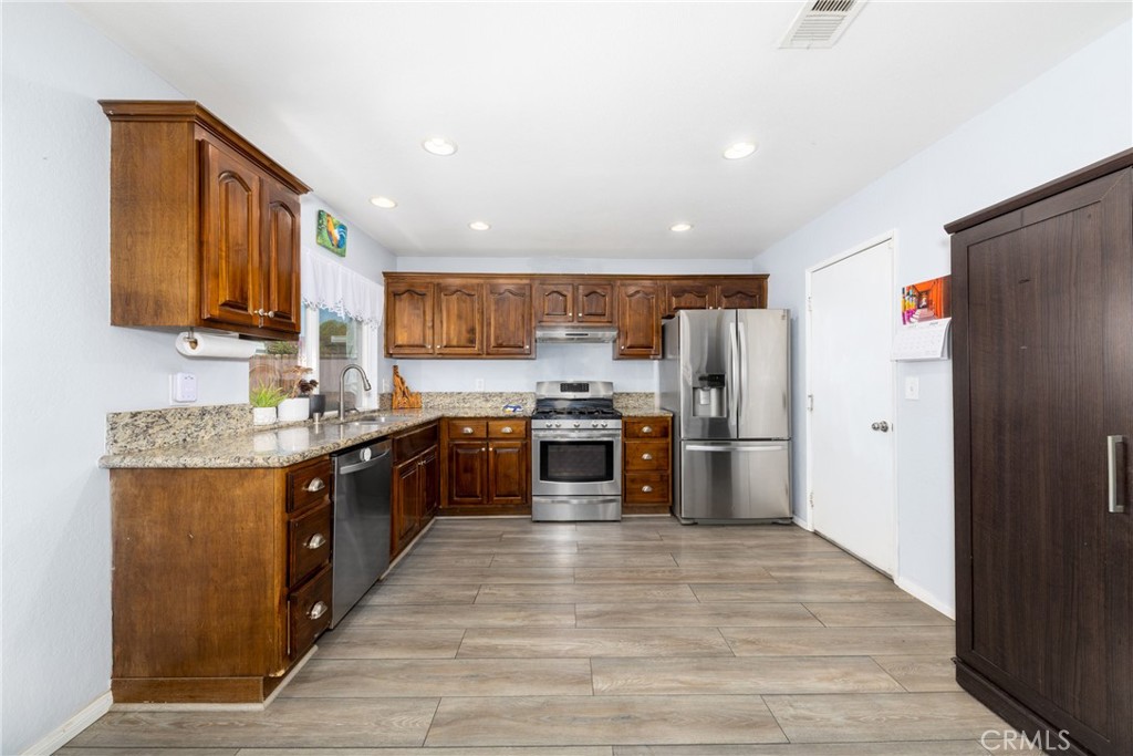 MLS #CV25166189 image #9