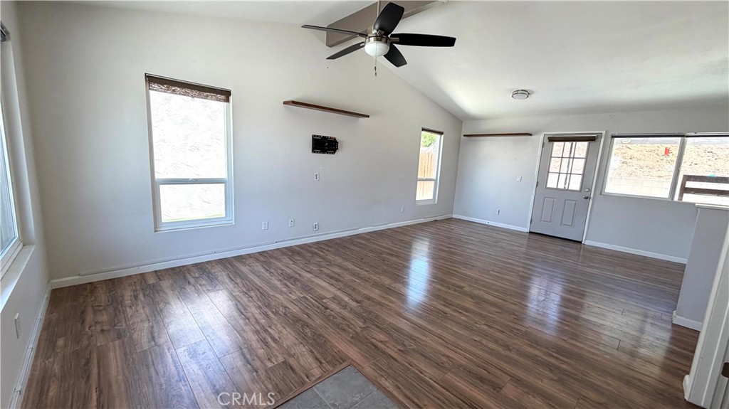 330 James Street - photo 9