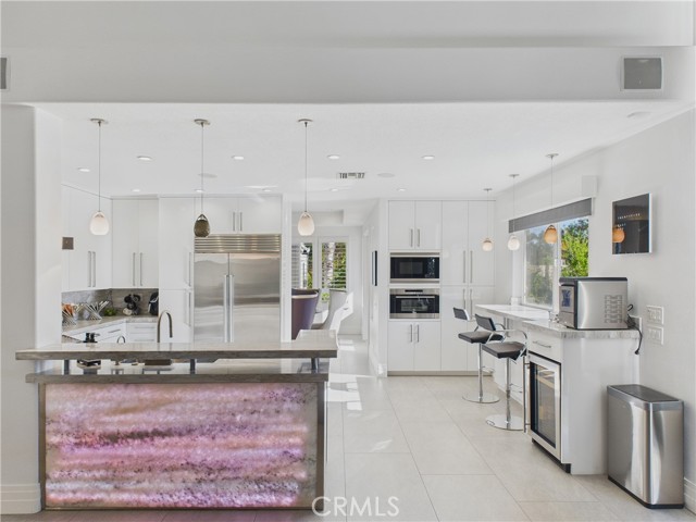 Detail Gallery Image 15 of 46 For 26990 Abbey Glen, Yorba Linda,  CA 92887 - 5 Beds | 3/1 Baths