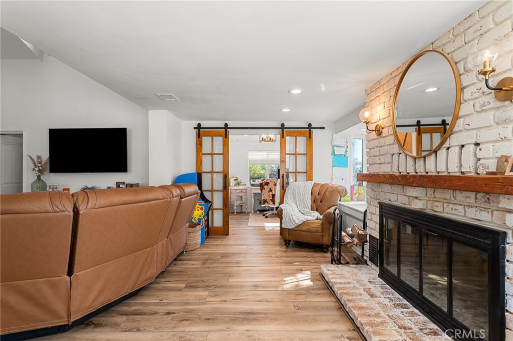 MLS #IG25247318 image #12