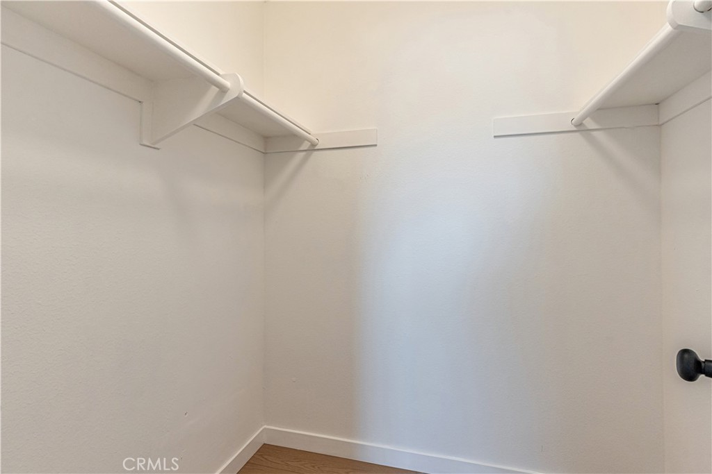 https://media.crmls.org/medias/118bb4dd-05e6-410e-b00c-2dffc4db6d42.jpg?preset=X-Large